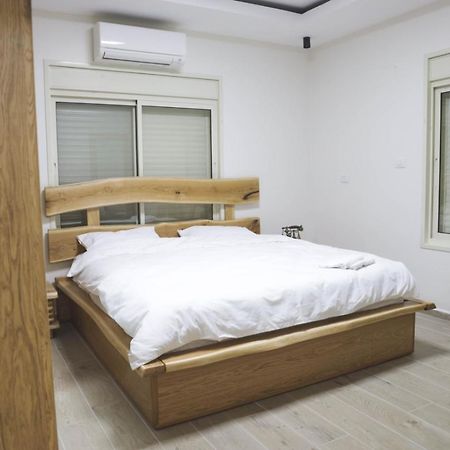 נווה חרמון Villa Majdal Shams Exterior foto